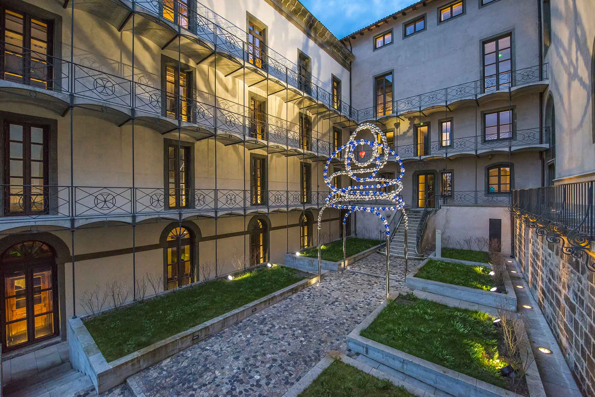 alentours-hotel-dieu-puy-en-velay